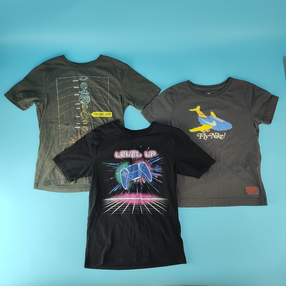 Nike Wonder Nation Boys Size 7 TShirts Lot Grey Black Planets Gaming Nike Wings